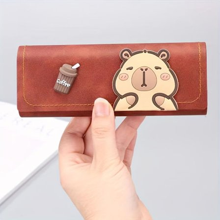 Sød Capybara Faux Læder Brilleetui - Retro Brun med Bedårende Bjørnedesign, Holdbar Brillebeskytter til Dame Modebriller & Recept...