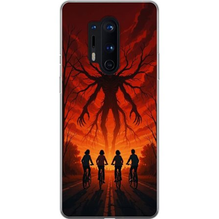 Yhteensopiva Puhelinkuori OnePlus OnePlus 8 Pro Tumma Stranger Things -inspiroima kauhukuvaus punaisilla taivaalla, hirviöhahmo ja pyöräilevät lap