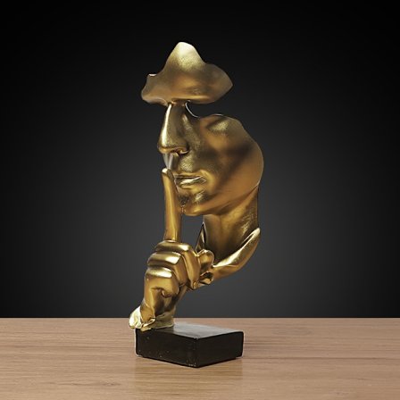 Moderne skulptur, abstrakt kunstfigur i guld, stueindretning
