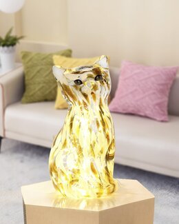 Bordlampe kat med LED-lyskæde Brun