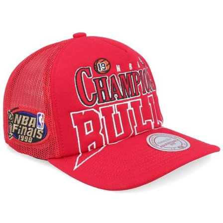 Mitchell & Ness - NBA Röd trucker Keps - Chicago Bulls Big Champ Red Trucker @ Hatstore