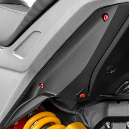 CNC Racing Skruvar till Sidopaneler och Bakdel - Ducati Hypermotard 821 2013-2015