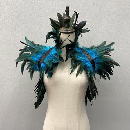 Luonnollinen höyhenen kohautus huivi naisille Cosplay musta halloween luksus höyhen olkapäät Seksikkäät punk goottilaiset höyhenhuivit Lake Blue One 