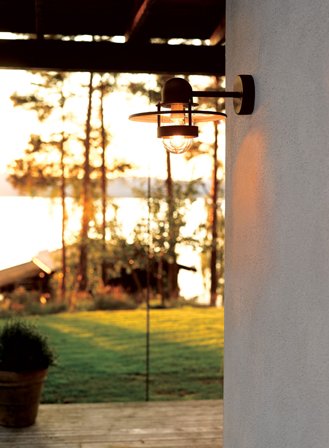 Bergen 270 utelampe - sort