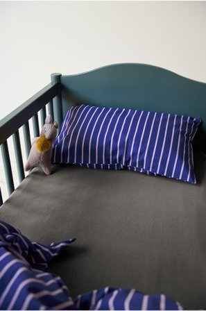 Jotex - Mini Stretchlaken Jersey Mørk grå - GILLA - Kjøp Laken hos Jotex