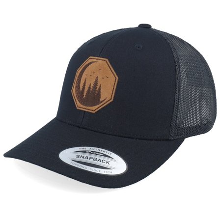 Wild Spirit - Moon & Pine Trees Black Trucker Trucker Black Cap - @ Hatstore