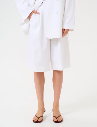 Gestuz Gzizza Linen Mw Shorts - White - 42