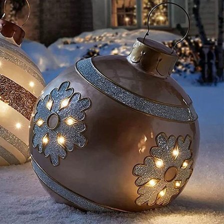 1 stk. oppustelig julekugle til udendørs dekoration