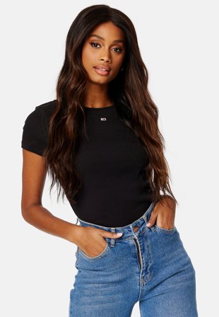 TOMMY JEANS - Slim Essential Rib SS - BDS Black - Kläder - - Bubbleroom