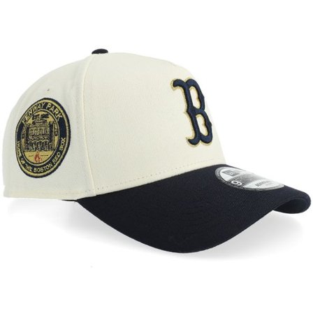 New Era - MLB Vit adjustable Keps - Hatstore Exclusive x Boston Red Sox 9FORTY Fenway Chrome/Navy A-frame Adjustable @ Hatstore