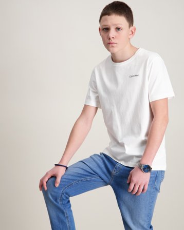 Calvin Klein CHEST INST.LOGO SS T-SHIRT Hvid T-shirts Dreng - Kids Brand Store