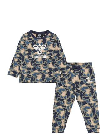 Hmlsteen Aop T-Shirt L/S Patterned Hummel