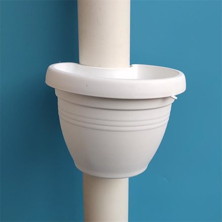 Vita rörblomkrukor badkar hängränna kruka för växter och blommor utomhus