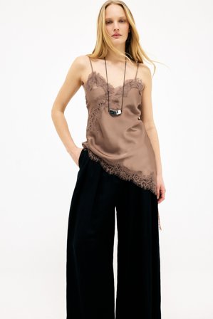 NA-KD Spitzen-Unterhemd mit Wellenkante - Party-Sets Silvester - Braun - EU 44