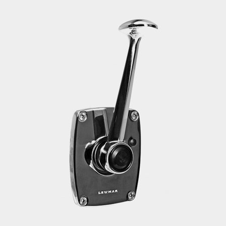 Lewmar throttle control, side-mounted