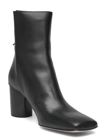 Veronica Black Nude Of Scandinavia