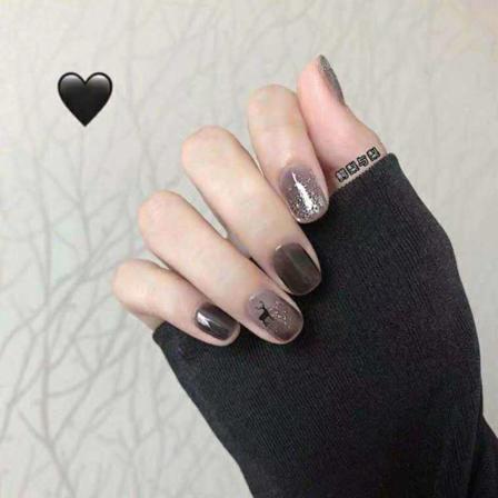 Manikyr Silver Snow Elk Nail Patch 24st