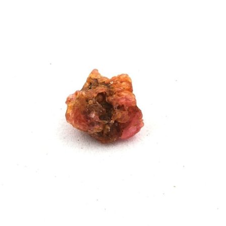 Kivet ja mineraalit. Spinelli. 1,38 ct. Tansania.