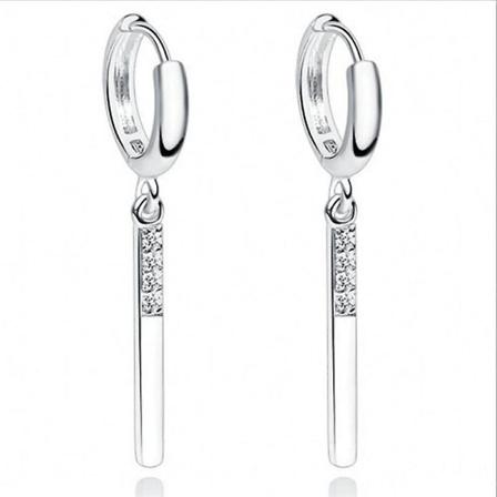 Högkvalitativa 925 Sterling Silver Örhängen Kvinnliga Tillbehör Zirc