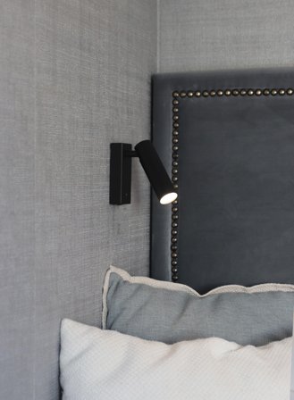 Slim vegglampe - matt sort