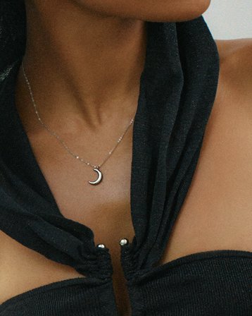 Edblad New Moon Necklace Steel Kolor srebrny Biżuteria Dziewczyna - Kids Brand Store