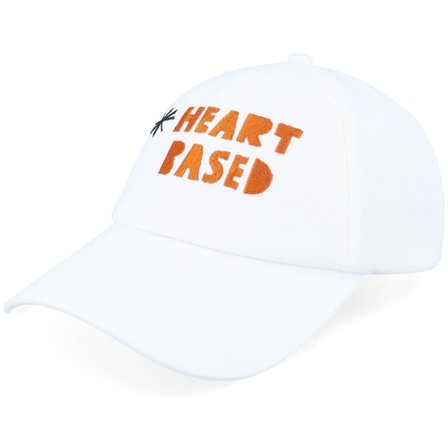 Samsøe Samsøe - White unconstructed Czapka Z Daszkiem - Saheart Cap White Heart Dad Cap @ Hatstore