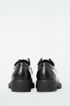 COS Women's Chunky Leather Lace Up Shoes in Black