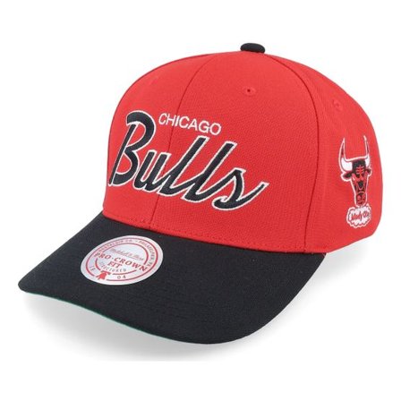 Mitchell & Ness - NBA Röd adjustable Keps - Chicago Bulls Team Script 2.0 Pro Hwc Red/Black Adjustable @ Hatstore
