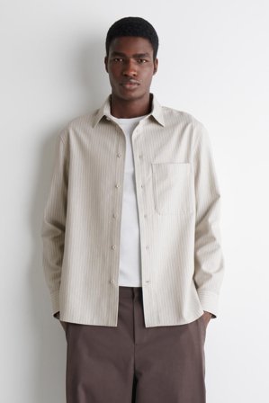 COS Homme Chemise Décontractée En Sergé in Beige