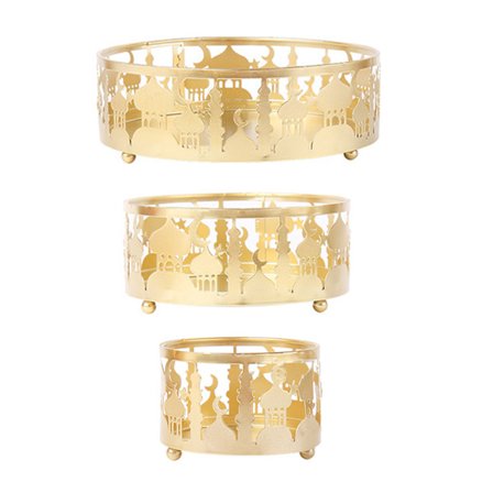 3 stk. Runde Gyldne Metalbakker Slotmønster Afrundede Kanter Korrosionsbestandighed Rustbeskyttelse Serveringsbakke til Bord