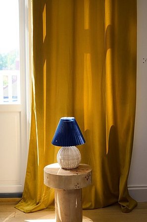 Jotex - Ösenvorhang Aus Samt 1-länge Senfgelb - SAVANNAH - Kaufe Gardinen mit Ösen bei Jotex