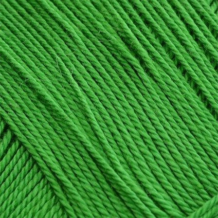 Merc. 12/3 Virkgarn 200 gr. på nystan