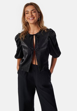 Bubbleroom - Short Puff Sleeve Blouse - Black - Kläder