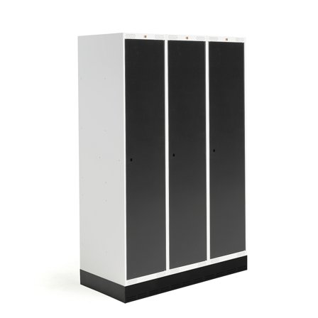 Schülerspind ROZ, 3 Module, 3 Türen, 1890x1200x550 mm, schwarz, inkl. Sockel