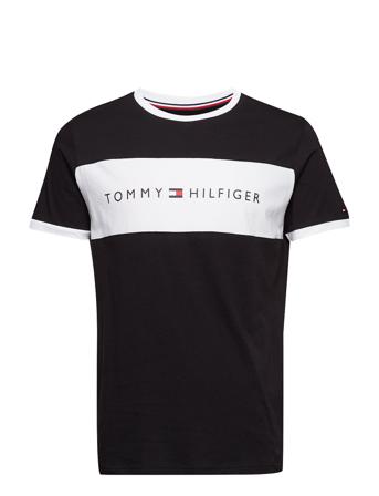 Cn Ss Tee Logo Flag Underwear Night & Loungewear Pyjama Tops Musta Tommy Hilfiger