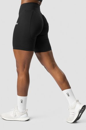 ICANIWILL - Scrunch V-shape biker shorts Black - Kortbyxor - Dam - Träningskläder från ICIW