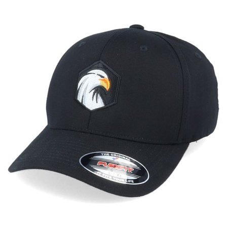 Wild Spirit - Svart flexfit Keps - Eagle Hex Black Flexfit @ Hatstore