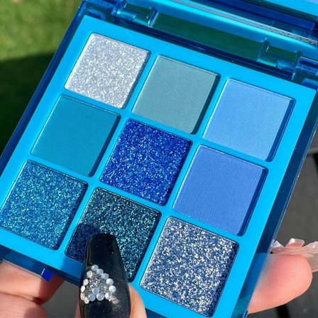 Øjenskyggepalette, 9-farvet Blå Glitter Makeup Sæt, Vandfast Matte Shimmer Øjenskygger til Temafester og Kostume Events
