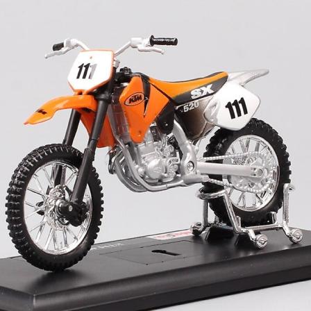 1/18 Maisto 520 Sx Racing Motocross #111 Cross Scale Motorcykel Diecast Modell Dirt Bike Off Road Vehicle Hobby Toy Of Boy 2001