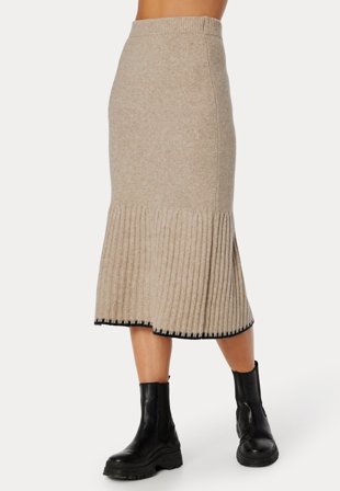 BUBBLEROOM - Contrast Edge Knitted Skirt - S
