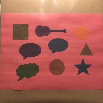 Lunchtime for birdy LEAF PEEPERS