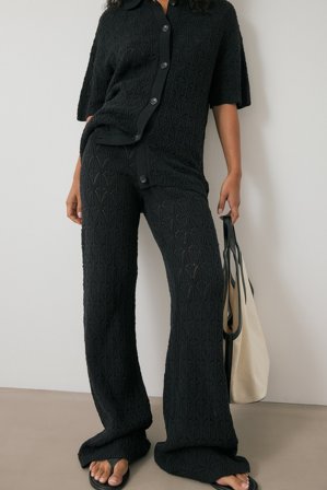 NA-KD Knitted Crochet Trousers - Strikbukser - Sort - S (EU 34-36)