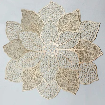 Runde Dækkeservietter til Spisebord Sæt med 6 Presset Vinyl Metalliske Bordmåtter Udhulet Hibiscusblomst Bordunderlag til Middag