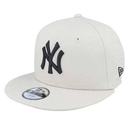 New Era - Kids New York Yankees League Essential 9FIFTY Stone/Black Snapback Snapback Beige Cap - MLB @ Hatstore