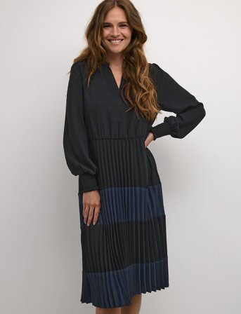 Culture Cubetty Dress - Black - XL