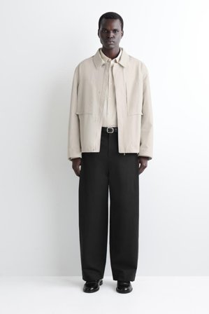 COS Men's Wide-Leg Pleated Cotton Trousers in Black