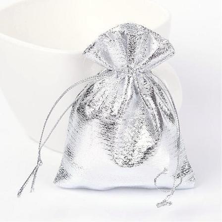 50 st. Slver organza påsar c.a 7x 9 cm.
