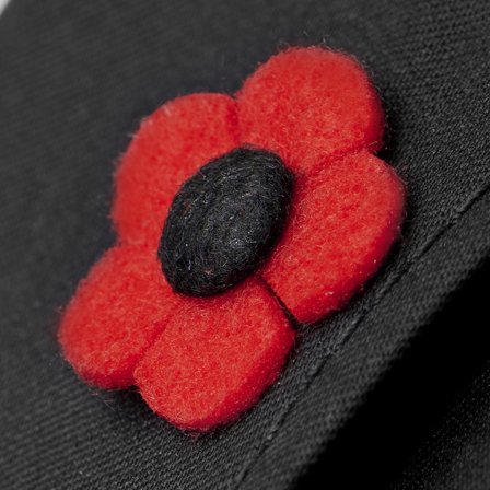 Ac de rever cu floare roșie cu negru pentru bărbați - Ace de rever cu floare