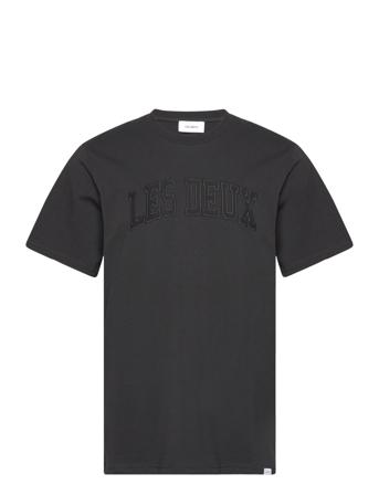 Script T-Shirt Black Les Deux