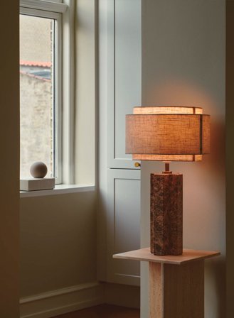 Takai bordlampe H55 - beige/marmor